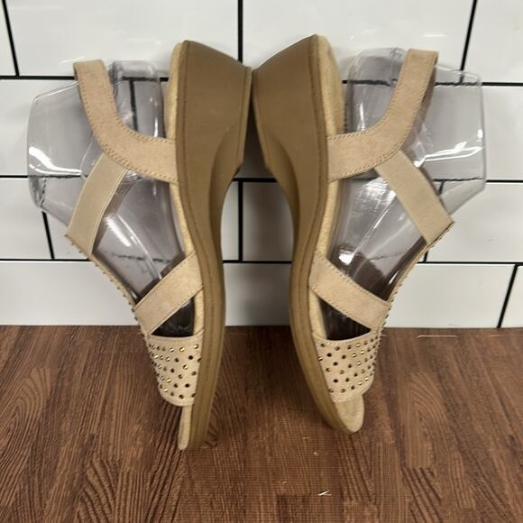 east 5th Womens Izabel Heeled Sandals Crystals Cream Faux Suede Women’s Size 10 - Picture 4 of 7